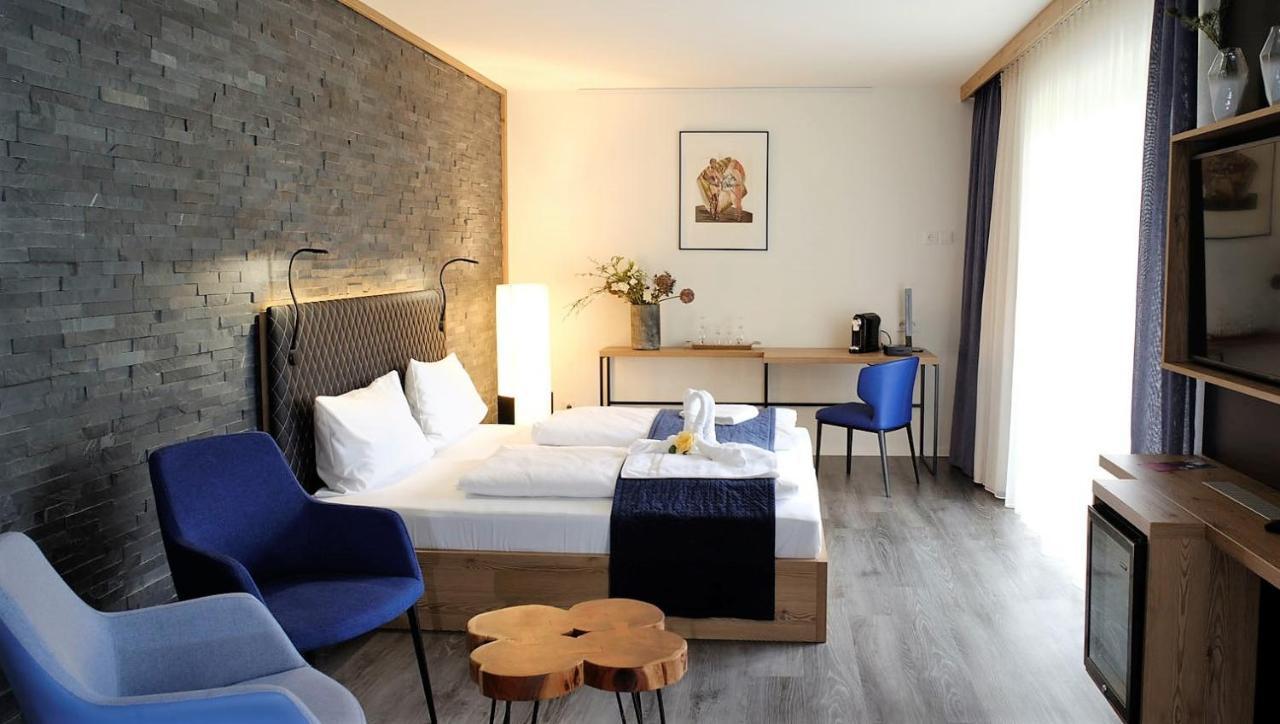 Art & Galerie Hotel Lenz Plauer See Fuenfseen Extérieur photo